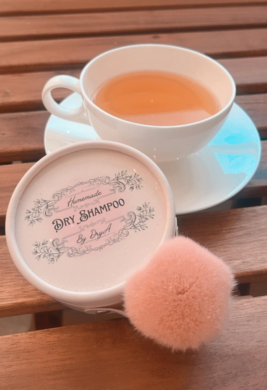 Shampoing sec naturel DryA pour gagner du temps entre deux lavages